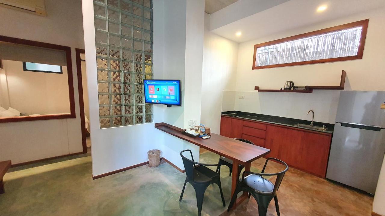 Sarina Hotel & Villa Phnom Penh Extérieur photo
