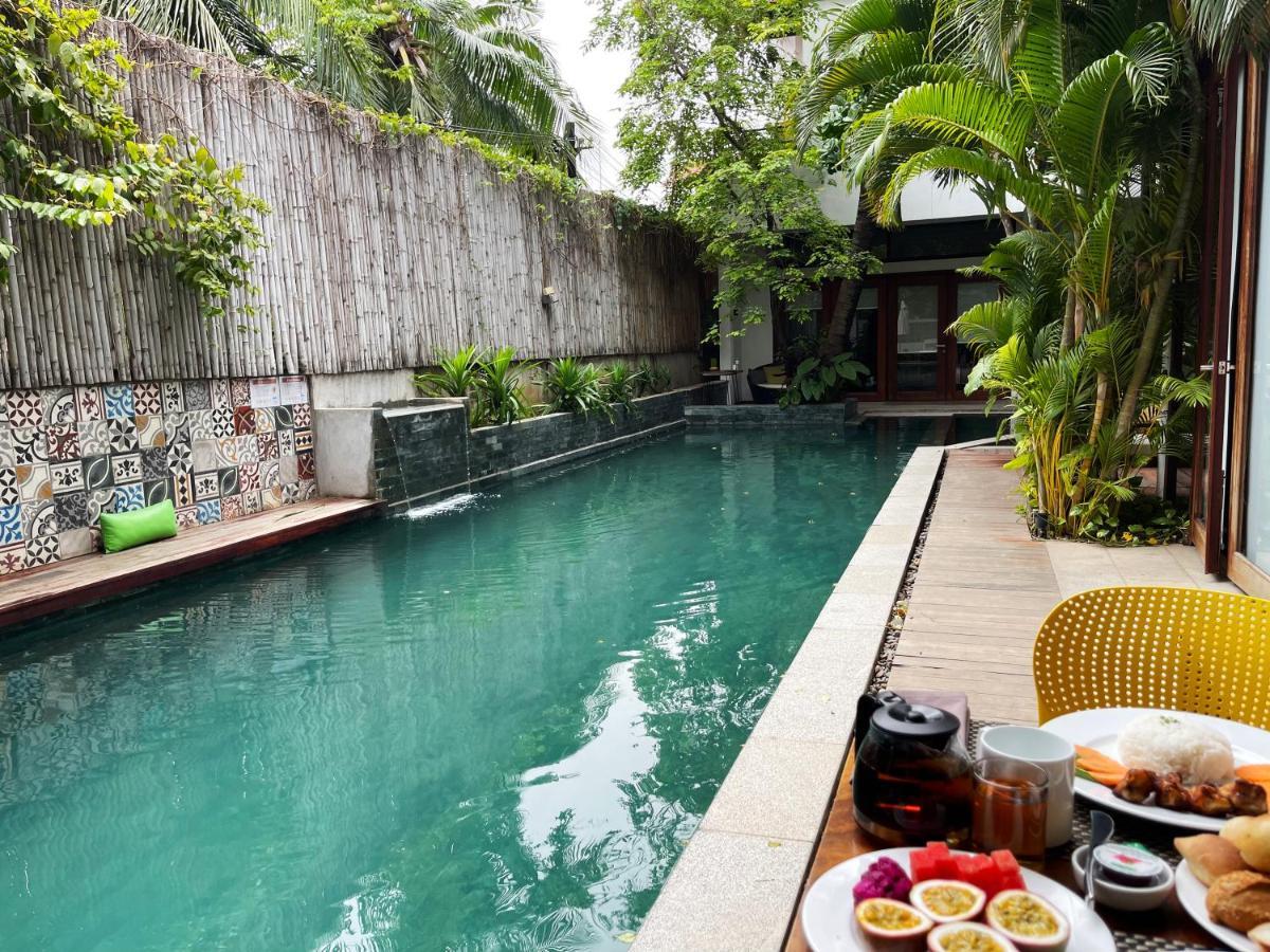 Sarina Hotel & Villa Phnom Penh Extérieur photo